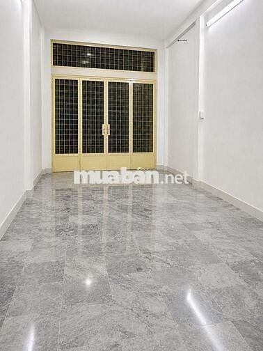 350M2 SỬ DỤNG, 8PN, GẦN HÙNG VƯƠNG PLAZA - 231 NGUYỄN CHÍ THANH, Q10