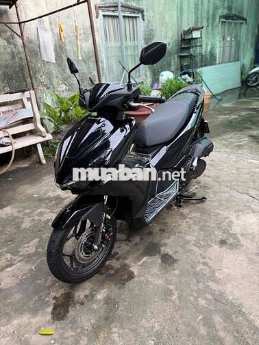 Honda Air Blade Đen Thể Thao Nguyên bản 2026