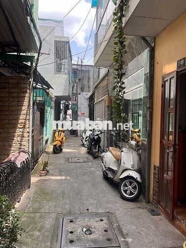 Cho thuê nhà mới 1 lầu, Dt 4*9 gồm 2pn và 1 tollet. P.4, Q. Tân Bình