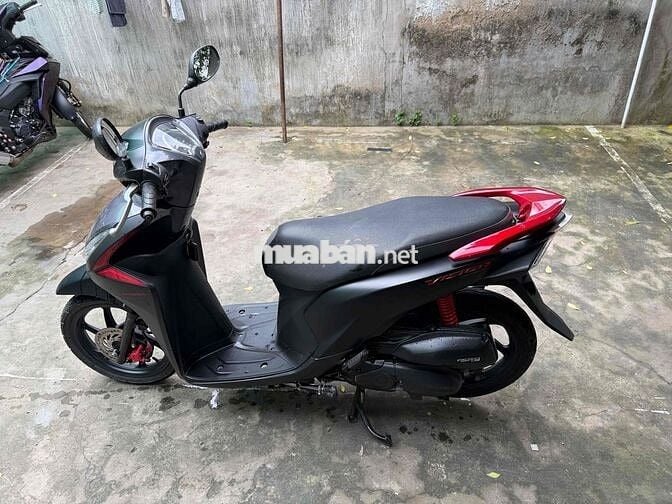 Honda Vision 2024 Đen đỏ hs cầm tay ae ve bấm số