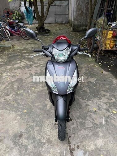 Honda Vision 2024 Đen đỏ hs cầm tay ae ve bấm số