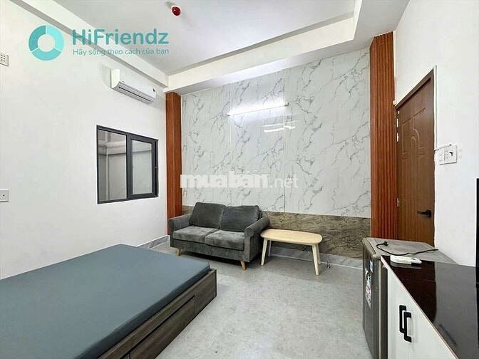 Gần Bách Khoa - UEH - Căn hộ full nội thất cửa sổ thoáng - Thang máy