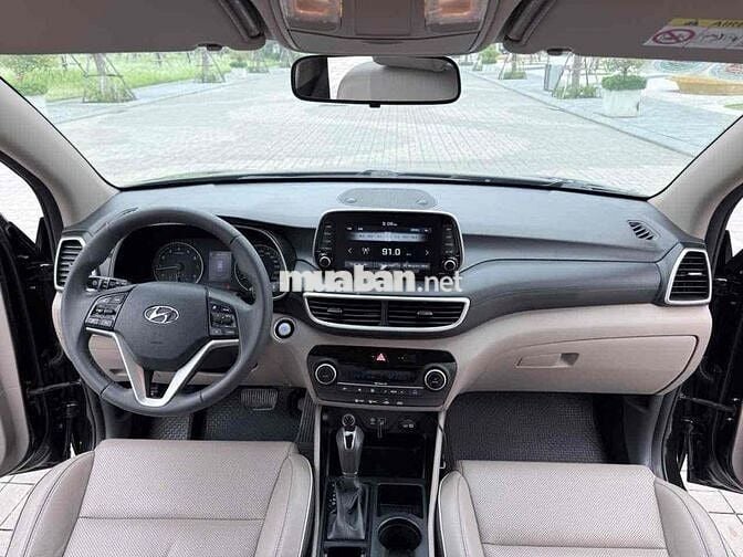Hyundai Tucson 2019 2.0L quá mới đi - 85000 km