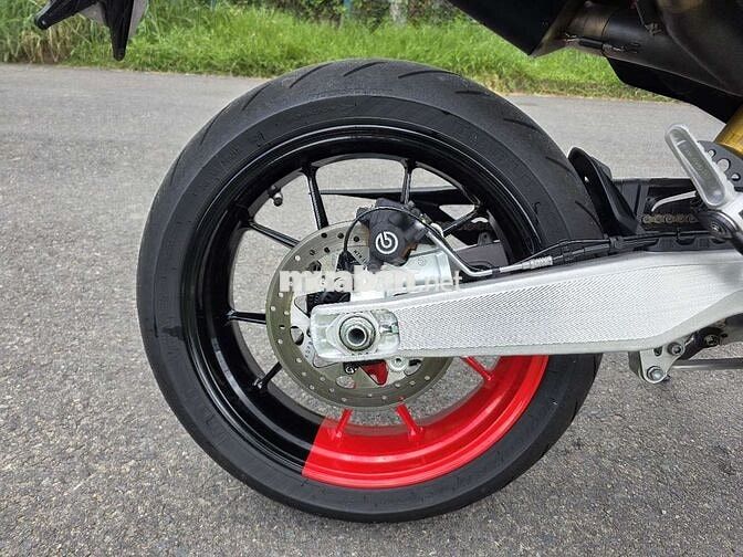 Ducati Hypermotard 698 Mono RVE Đỏ, Đen 699 km