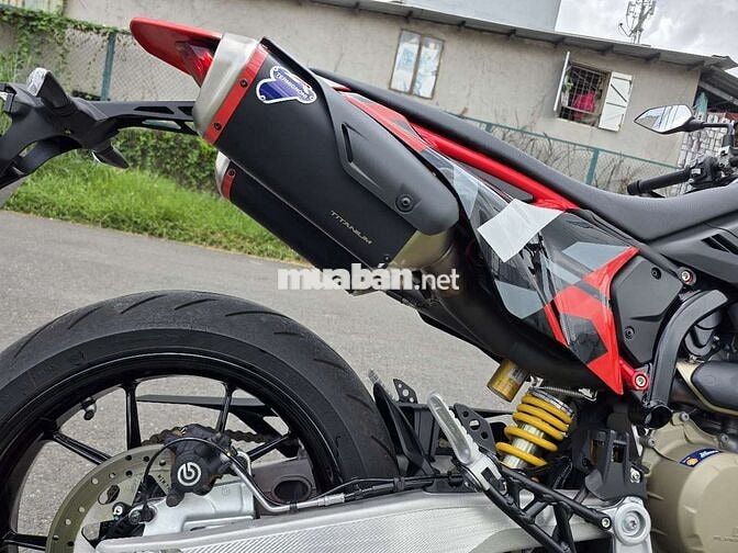 Ducati Hypermotard 698 Mono RVE Đỏ, Đen 699 km