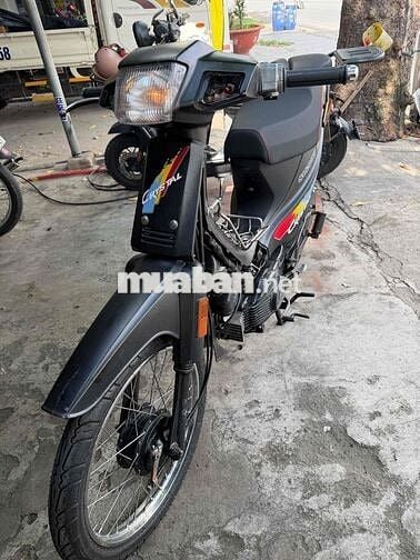 Suzuki Crystal 2023 Đen