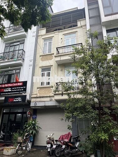 Cho thuê nhà chính chủ 4 tầng tại Hà Đông