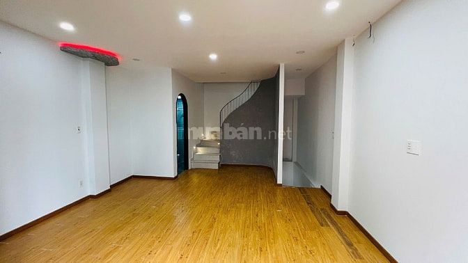  GIẢM 500TR 8.7 TỶ NHÀ 4 LẦU ĐƯỜNG 10M NGAY BÌNH PHÚ Q.6
