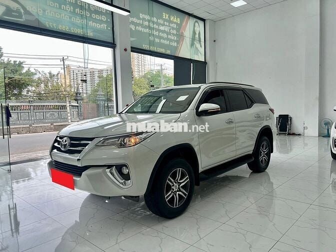 Toyota Fortuner 2.7V 4x2 AT 2020 Trắng | 54,000 Km