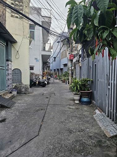 Nhà HXH 766 Tỉnh Lộ 10 - sát Khu Tên Lửa.