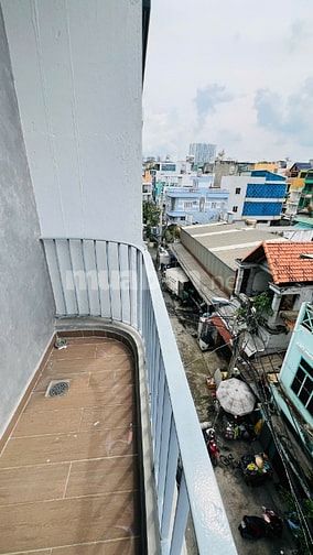  GIẢM 500TR 8.7 TỶ NHÀ 4 LẦU ĐƯỜNG 10M NGAY BÌNH PHÚ Q.6