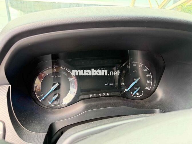 Ford Ranger XLS AT 2021 Trắng 60.000km