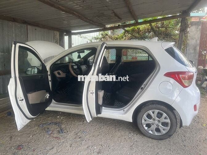 Hyundai Grand i10 2014 Trắng 123.000 km