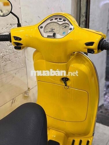 Piaggio Vespa LX150 2011 Vàng 35.000km . BSTP