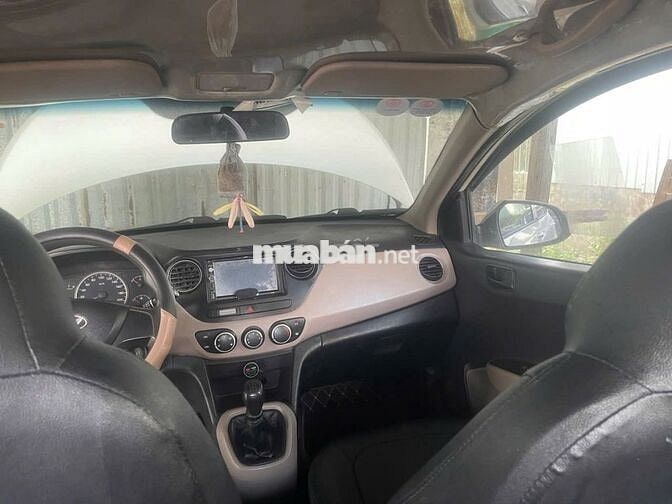 Hyundai Grand i10 2014 Trắng 123.000 km
