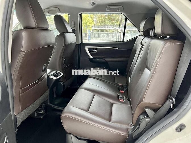 Toyota Fortuner 2.7V 4x2 AT 2020 Trắng | 54,000 Km