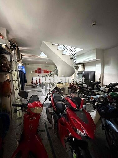 Siêu phẩm hiếm rộng & thoáng, full nội thất ngay khu Biệt Thử Nam Long