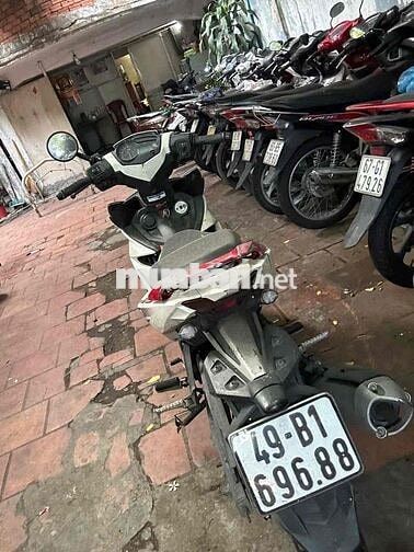 Yamaha Exciter RC 2017 Trắng, Đỏ 60830 km