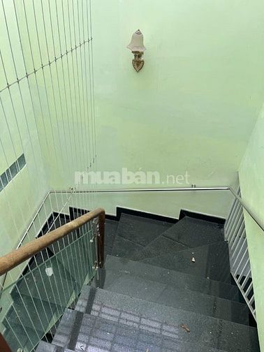 Cho thuê nhà phố trệt + 3 tầng  Nhánh đường Nguyễn Thị Định 