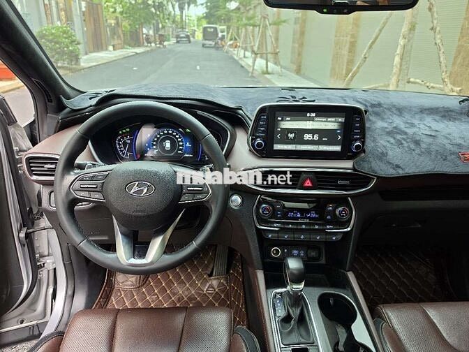 Hyundai Santa Fe 2021 Xăng Bạc 35000 km