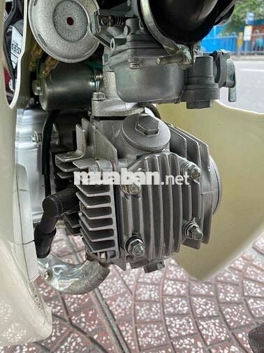 Honda Dream Thái 2000 Trắng, Đen Số sàn