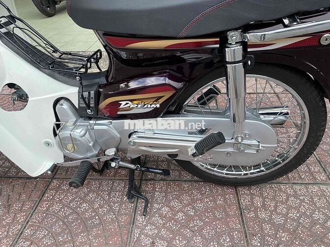 Honda Dream Thái 2000 Trắng, Đen Số sàn