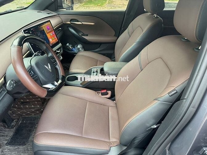 Vinfast VF6 Plus 2024 - Màu xám - 1v9km - Mua pin