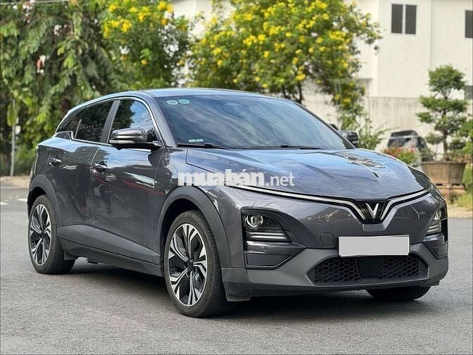 Vinfast VF6 Plus 2024 - Màu xám - 1v9km - Mua pin