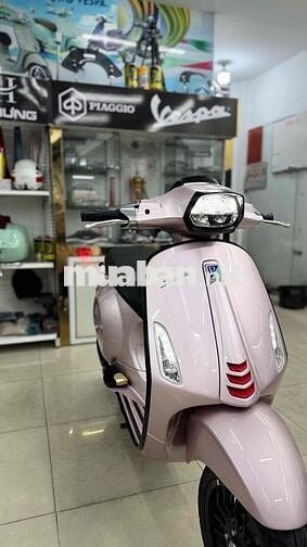 Vespa Sprint 2023 Hồng Porsche Ánh Kim siêu đẹp