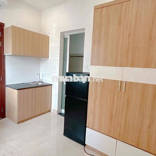 phòng máy lạnh có cửa sổ thoáng + full nội thất - gần cầu Tham Lương