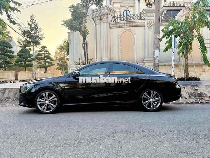 Mercedes CLA 200 2015 Đen 80000 km