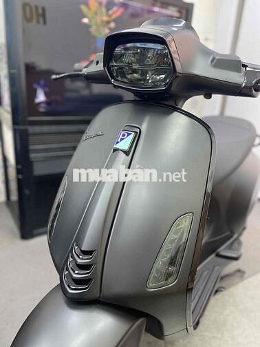 Piaggio Vespa Sprint 150cc Đen sần