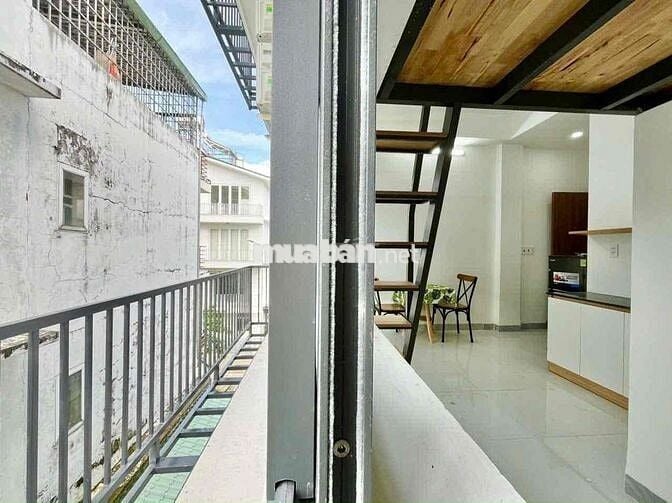 Căn Hoin Duplex Mới Toanh - Nhà Thang Máy - Gần UEH, VHU, SGU, STU,..