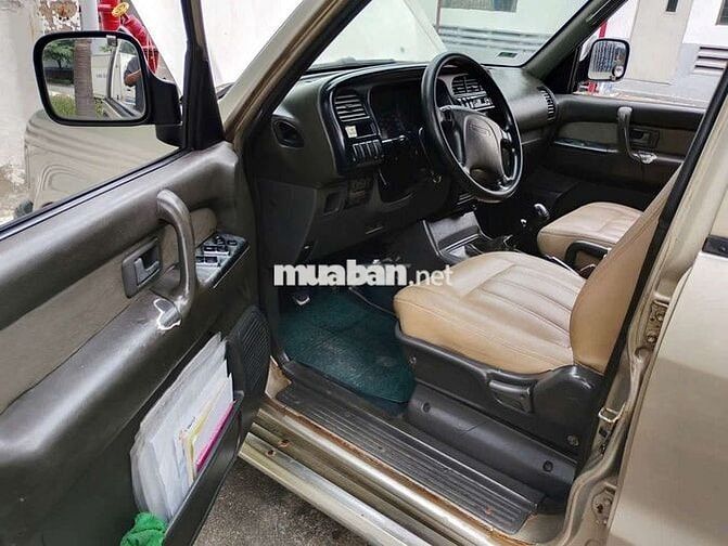 Isuzu Trooper 2000 Vàng cát Số sàn