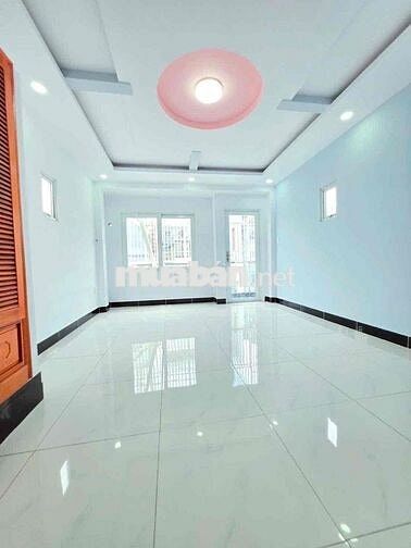 4Tầng ngay Công Viên Bông Sao 3Phòng Ngủ sổ Hồng Riêng