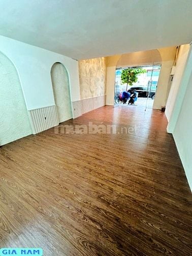 BÁN NHÀ MẶT TIỀN KINH DOANH : 366 ĐƯỜNG 3/2 - P. 12 - Q. 10 - TPHCM
