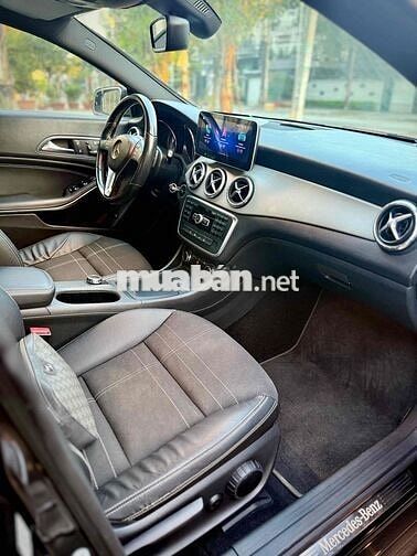 Mercedes CLA 200 2015 Đen 80000 km