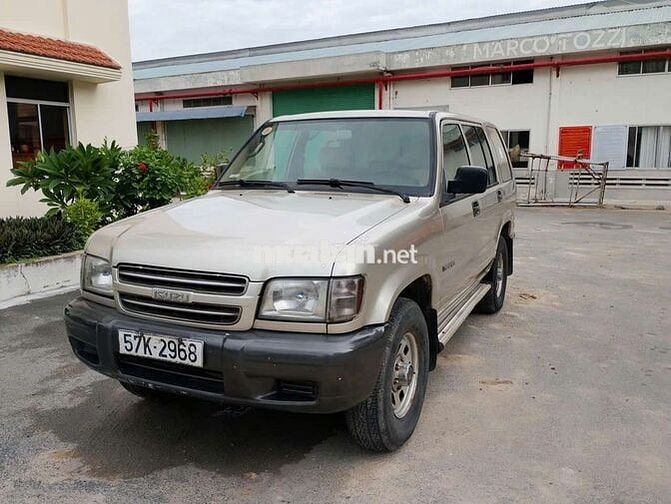 Isuzu Trooper 2000 Vàng cát Số sàn