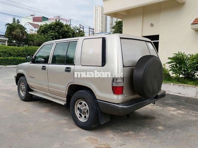 Isuzu Trooper 2000 Vàng cát Số sàn