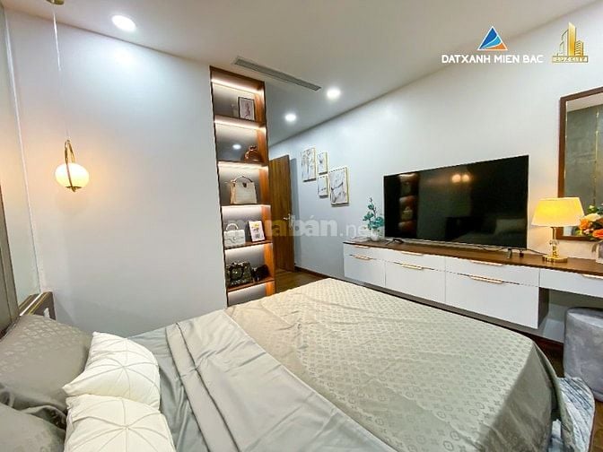 Bán gấp  3PN, 2WC, 2,1 tỷ, 79m2, view vịnh Bái Tử Long
