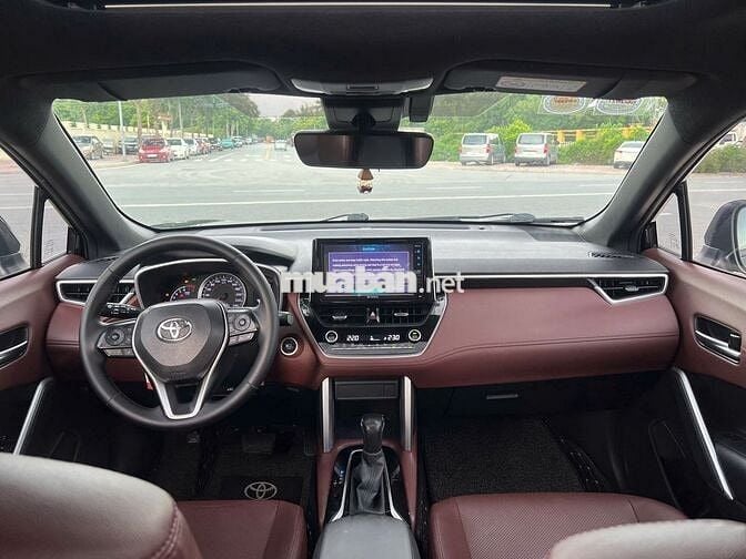Toyota Corolla Cross 1.8V 2020 Đen 6 vạn km zin