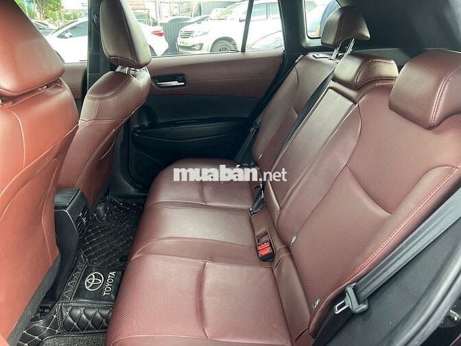 Toyota Corolla Cross 1.8V 2020 Đen 6 vạn km zin