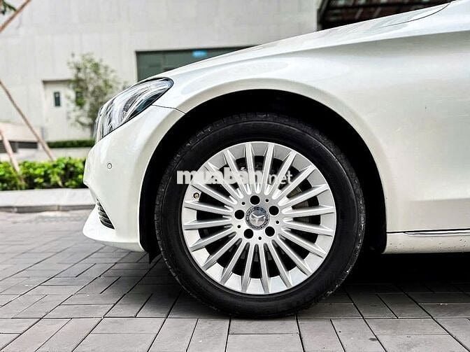 Mercedes-Benz C250 Exclusive 2015 Trắng