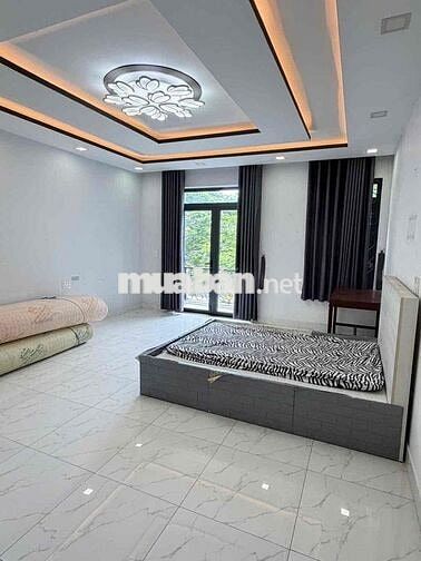 CHO THUÊ NHÀ NGUYÊN CĂN MẶT TIỀN ĐƯỜNG SỐ 14 – KDC PHONG PHÚ 4