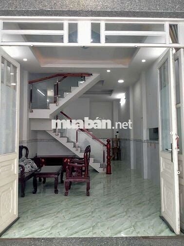 Nhà ngay ngã 5 Vĩnh Lộc Nguyễn Thị Tú DT 4 x 10 trệt lầu giá 1 tỷ 460