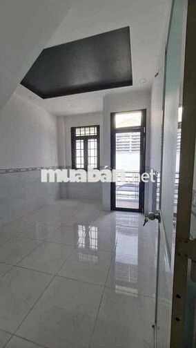 Cho thuê nhà hẻm  xe hơi  tới nhà  đường phạm thế hiển, ( phường 6) qu