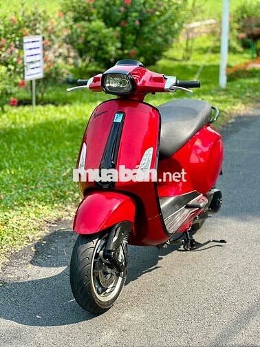 Piaggio Vespa 125cc.Đỏ Cherry Siêu Keng.Máy Zin