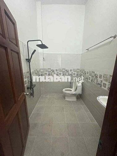 Cho thuê Nhà phố Bà điểm Đường 6m
