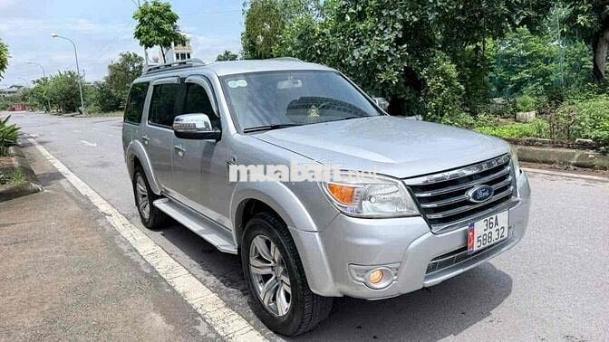 Ford Everest 2010 Tự động Bạc Da