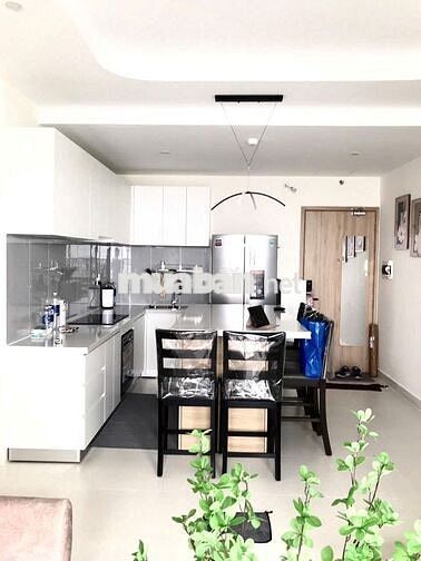 CHO THUÊ CĂN HỘ 2PN CC AURORA Q8 CÓ RÈM GIÀN PHƠI MÁY LẠNH GIÁ 9TR 